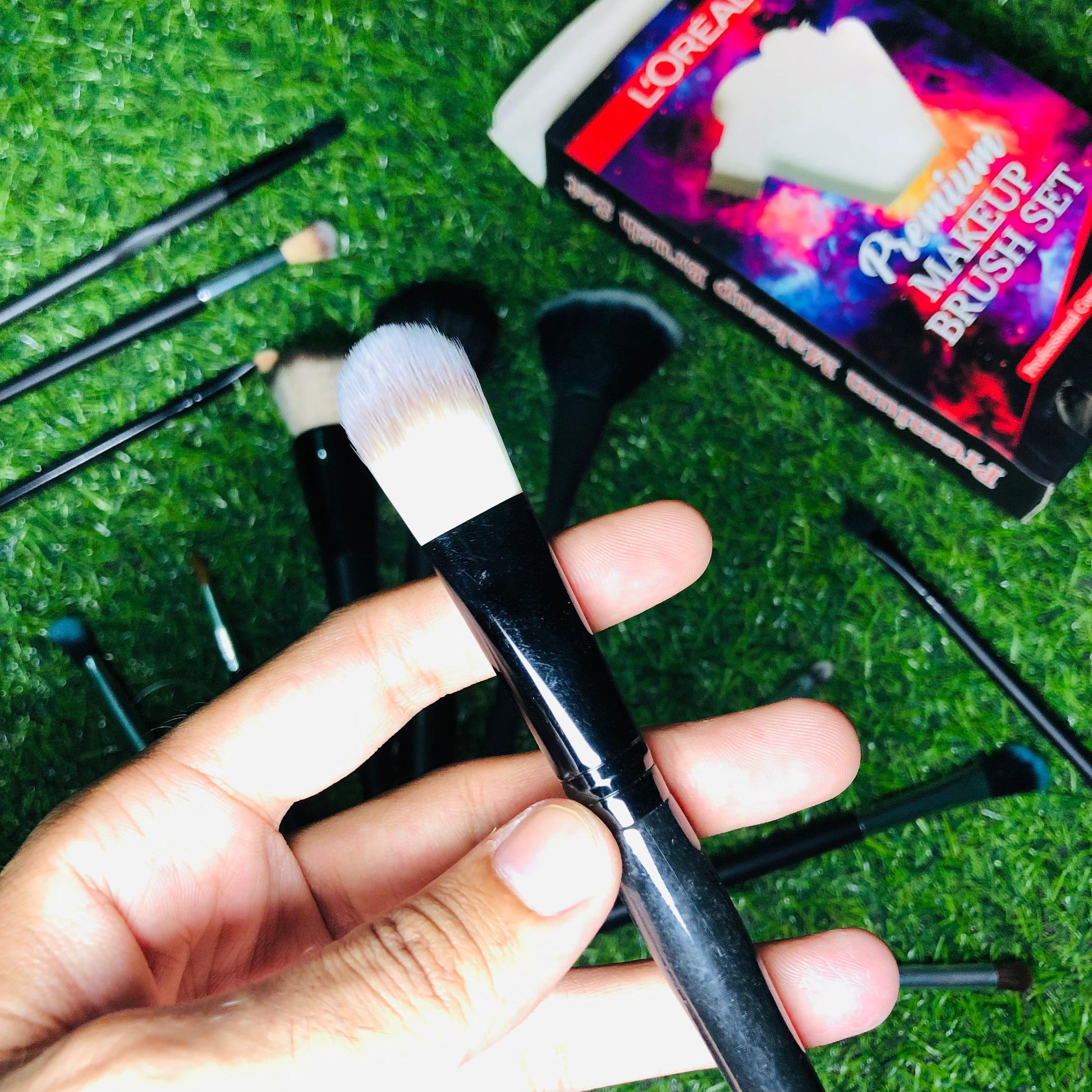 LOREAL Premium Makeup 13 pcs Brush Set