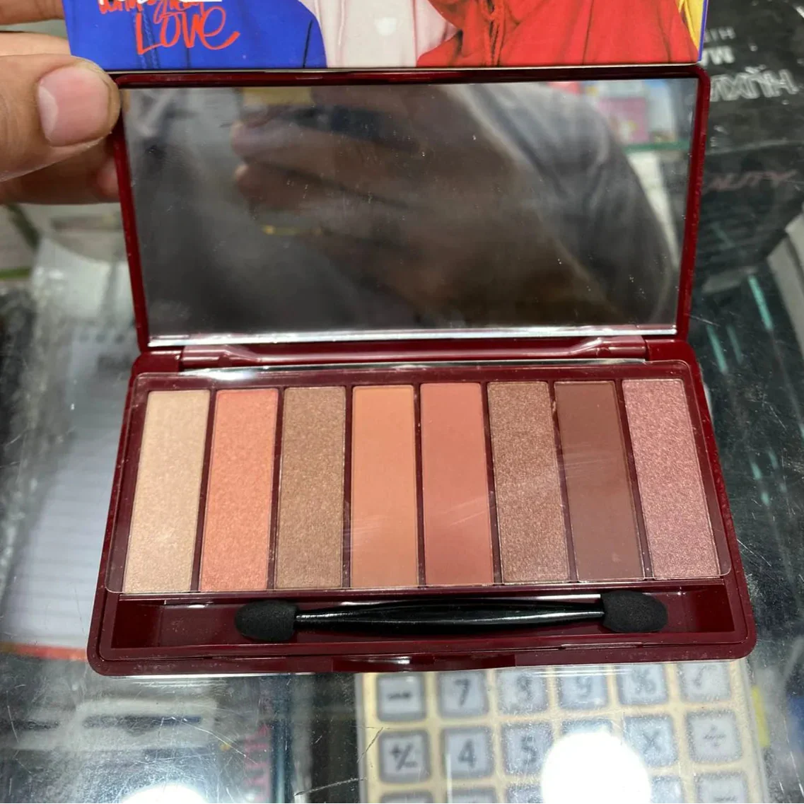 Mac 8 Colors Eyeshadow Palette